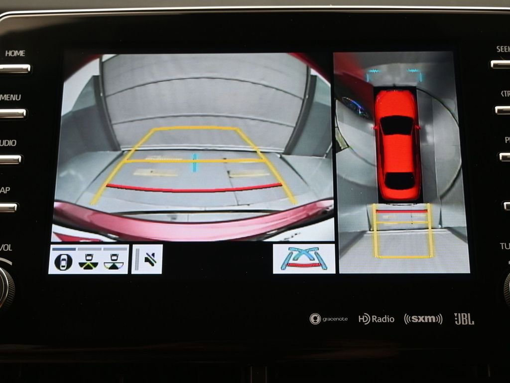 Certified 2020 Toyota Avalon Touring w/ Advanced Safety Package FWD image 21