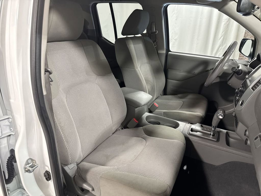 Used 2019 Nissan Frontier SV w/ Value Truck Package image 30