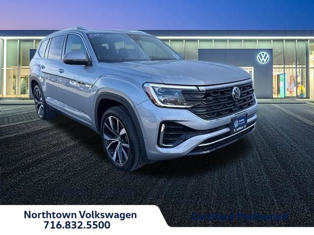 Certified 2025 Volkswagen Atlas SEL Premium R-Line image 1