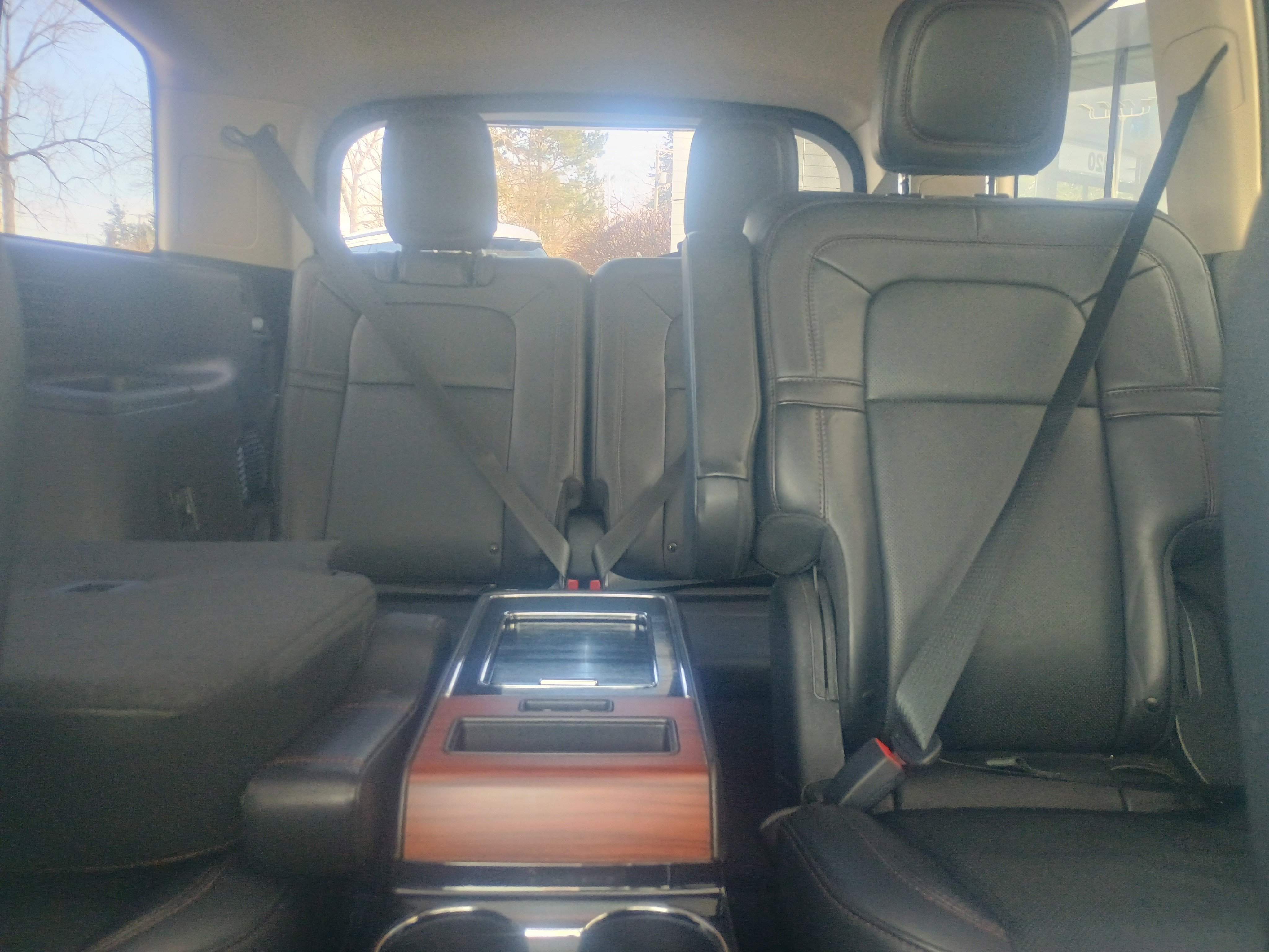 Used 2021 Lincoln Aviator Reserve w/ Equipment Group 201A image 34