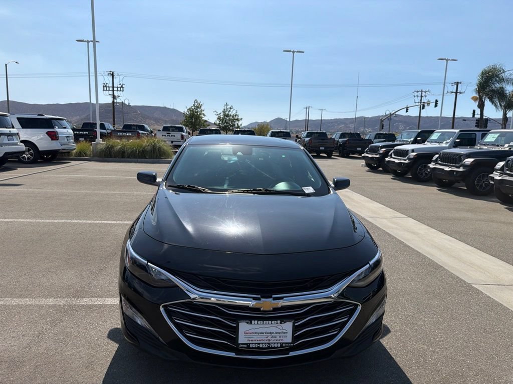 Used 2023 Chevrolet Malibu LT FWD image 3