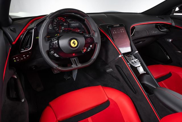 Used 2025 Ferrari Roma Spider RWD image 5