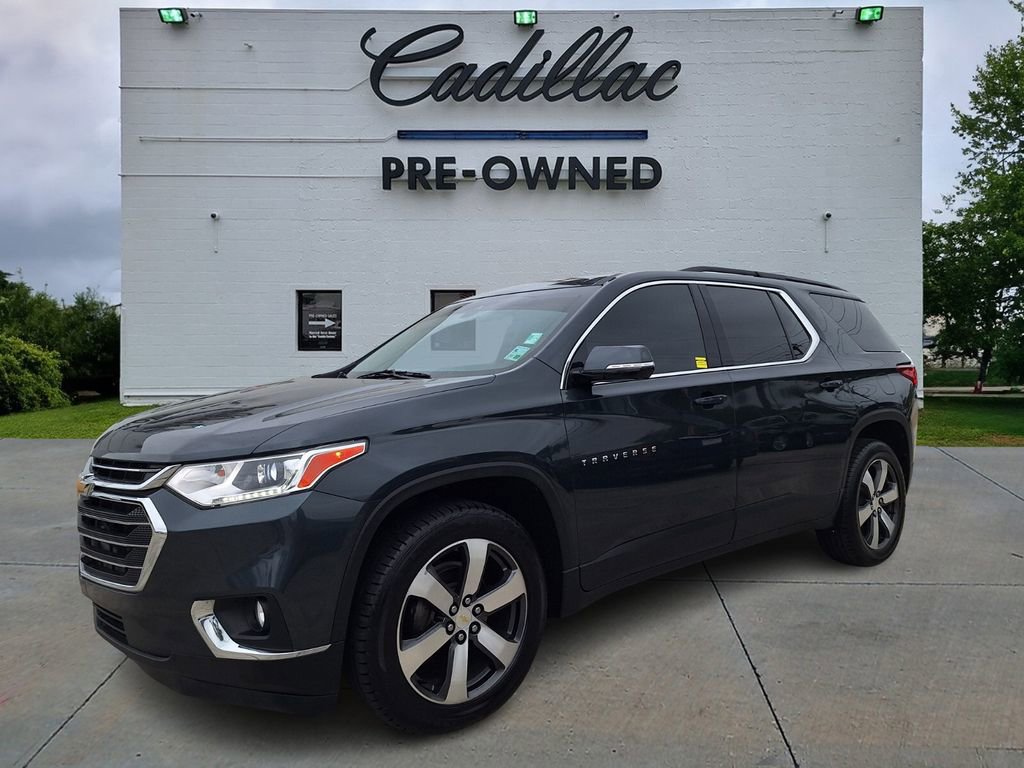 Used 2020 Chevrolet Traverse LT w/ LT Premium Package image 7