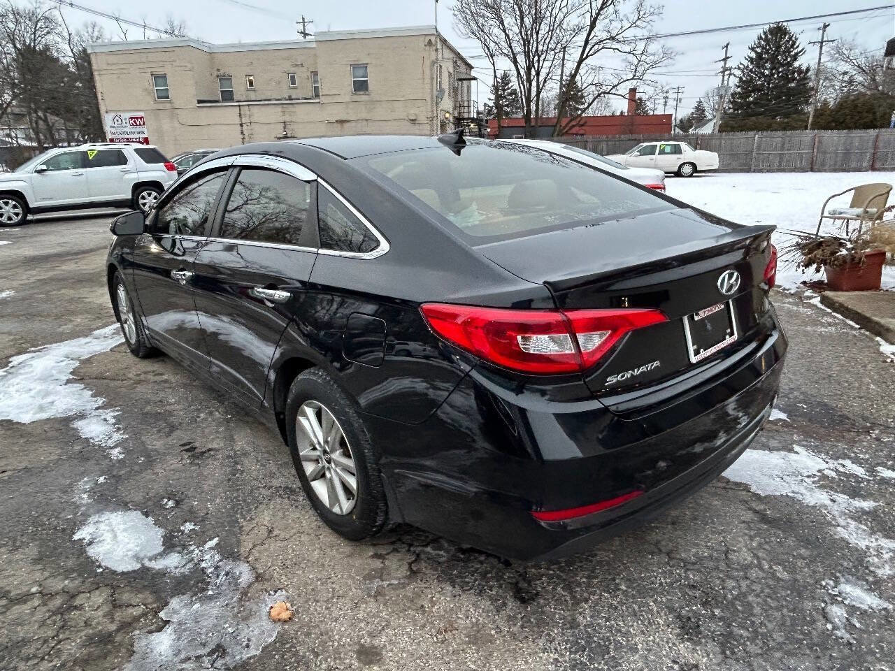 Used 2015 Hyundai Sonata SE w/ Option Group 09 image 5