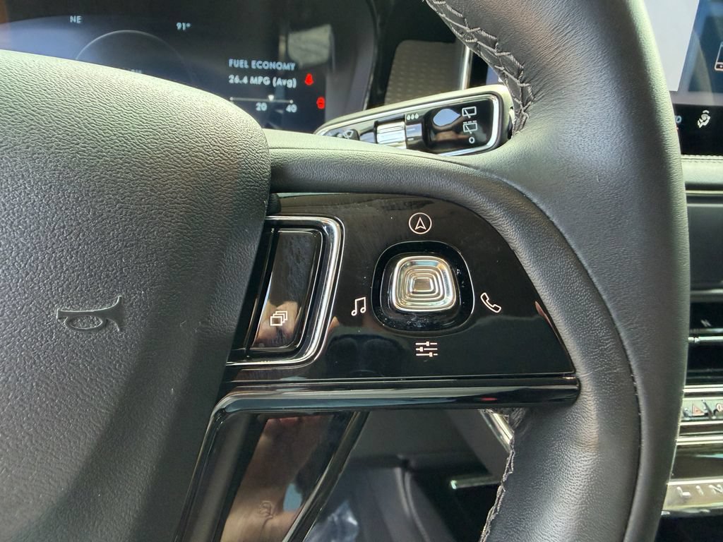Used 2024 Lincoln Corsair Reserve FWD image 22