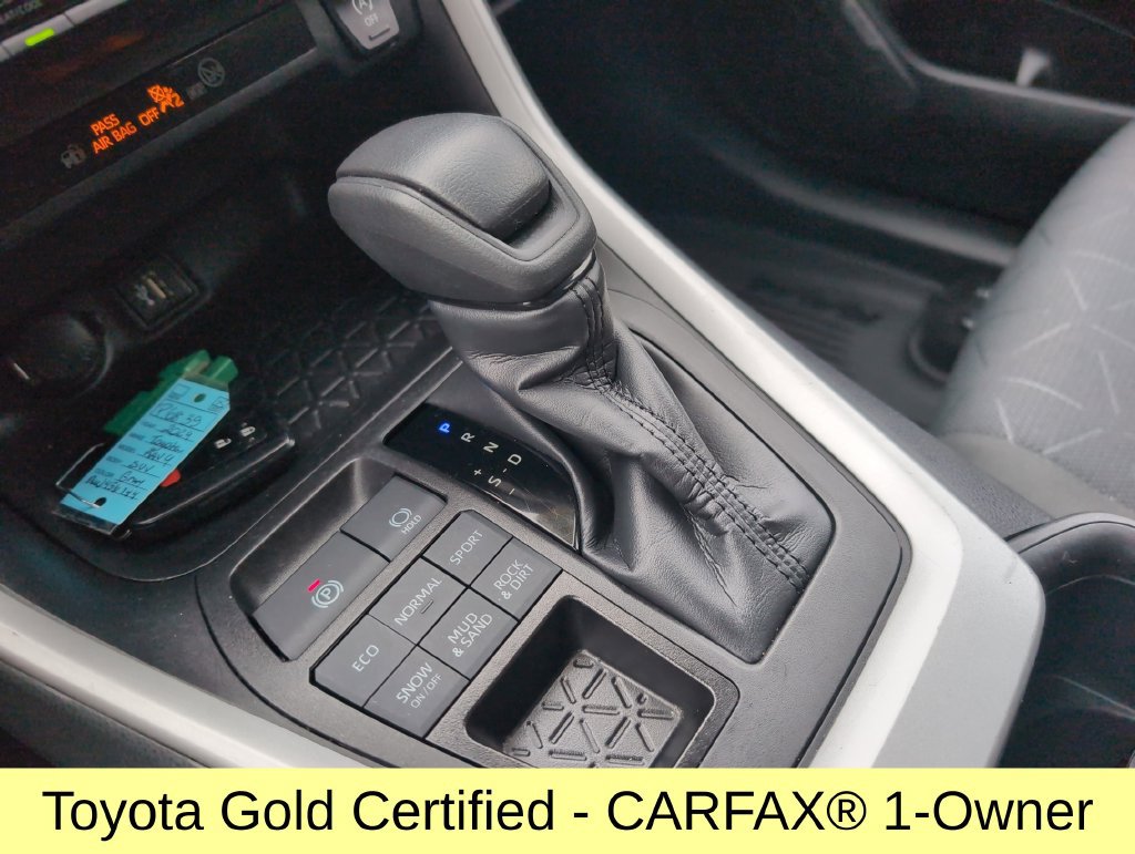 Certified 2024 Toyota RAV4 XLE AWD/4WD image 24