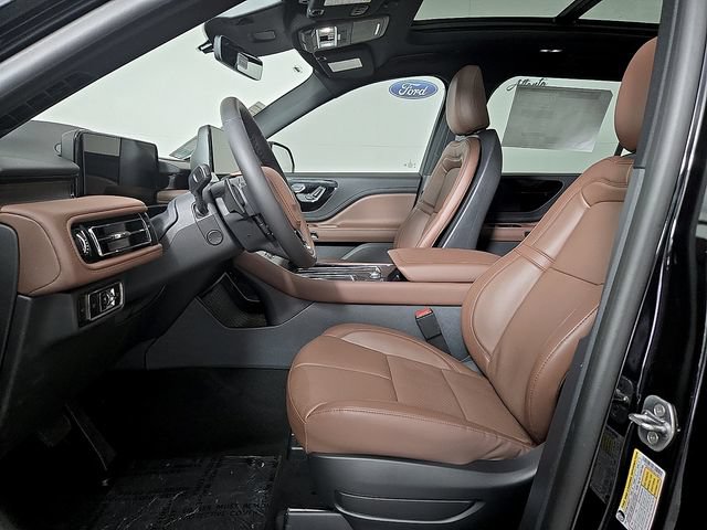 New 2026 Lincoln Aviator Reserve w/ Illumination Package RWD image 13