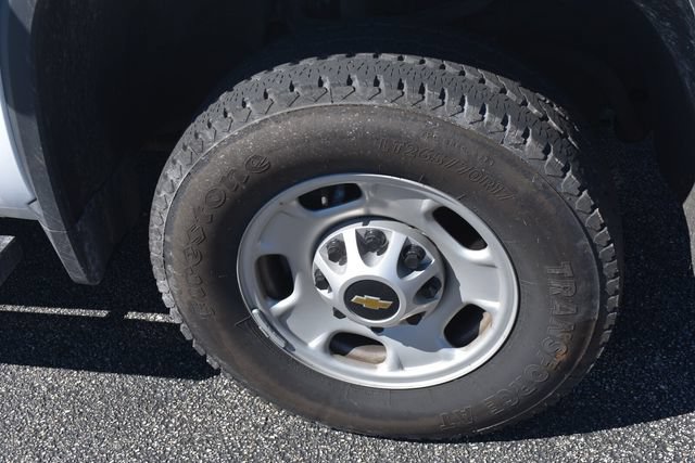 Used 2024 Chevrolet Silverado 2500 W/T w/ WT Convenience Package RWD image 11