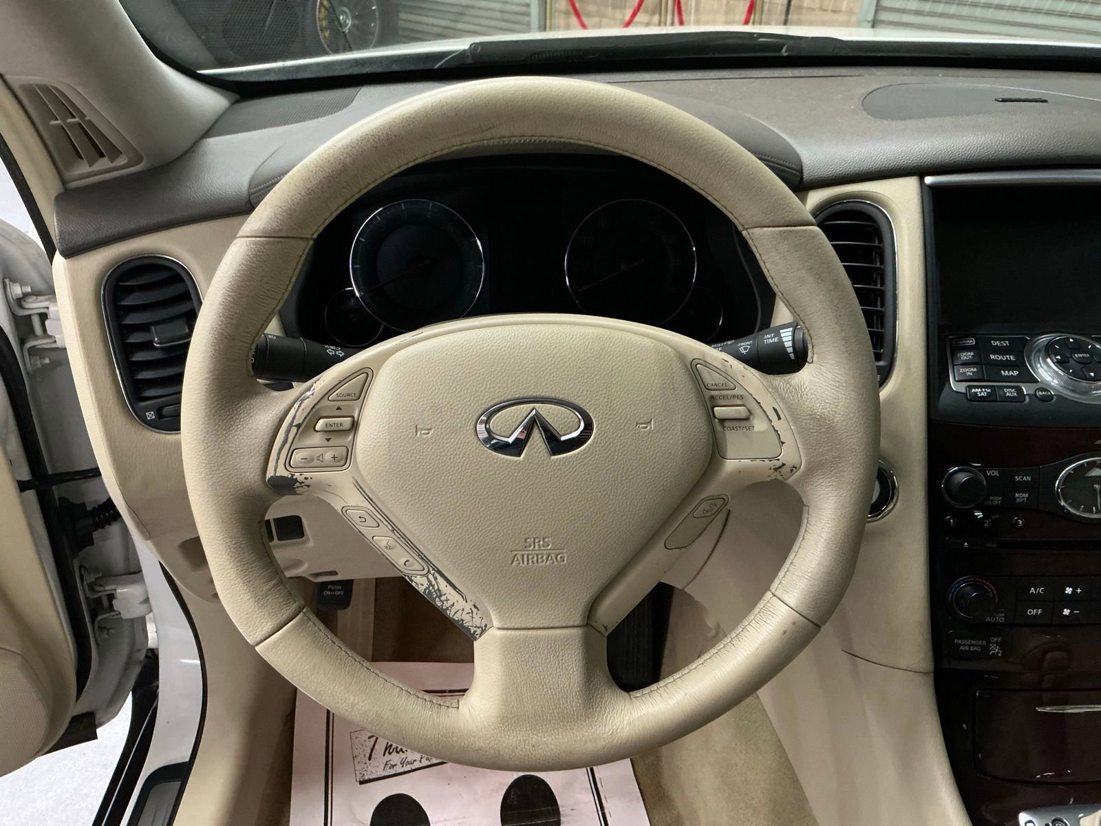 Used 2010 INFINITI EX35 Journey image 20