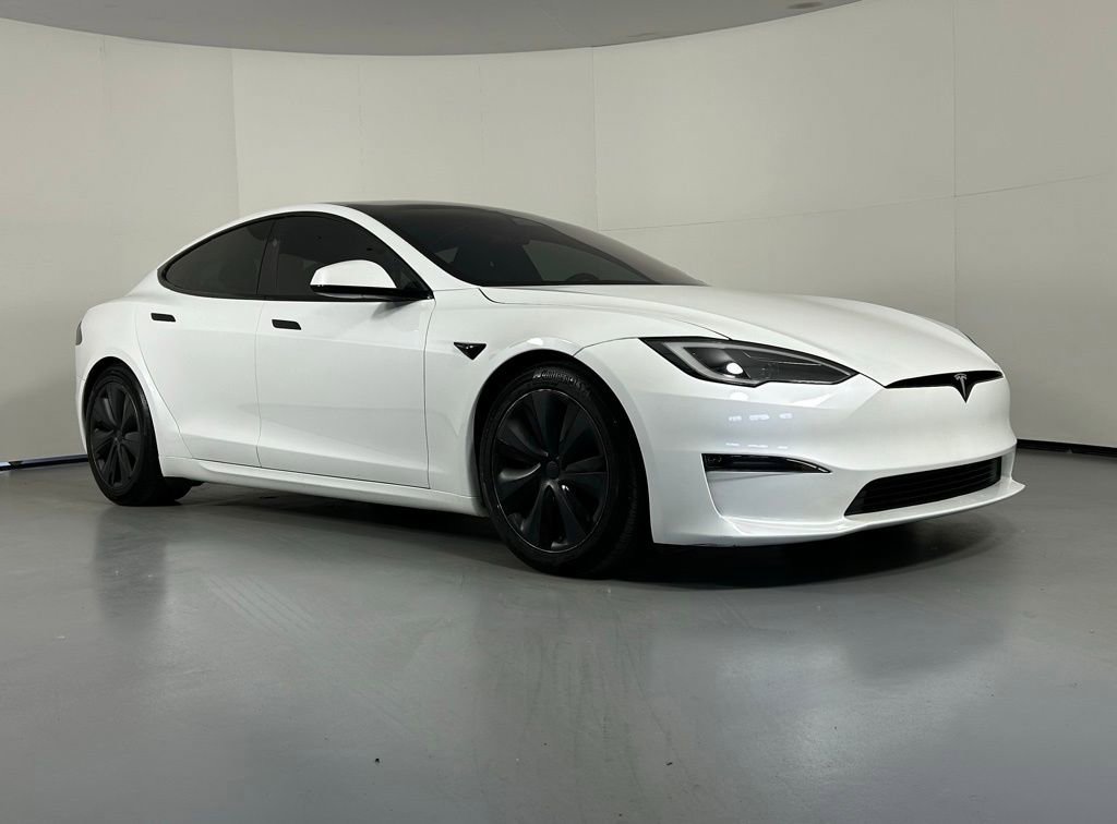 Used 2023 Tesla Model S Standard Range AWD/4WD image 1