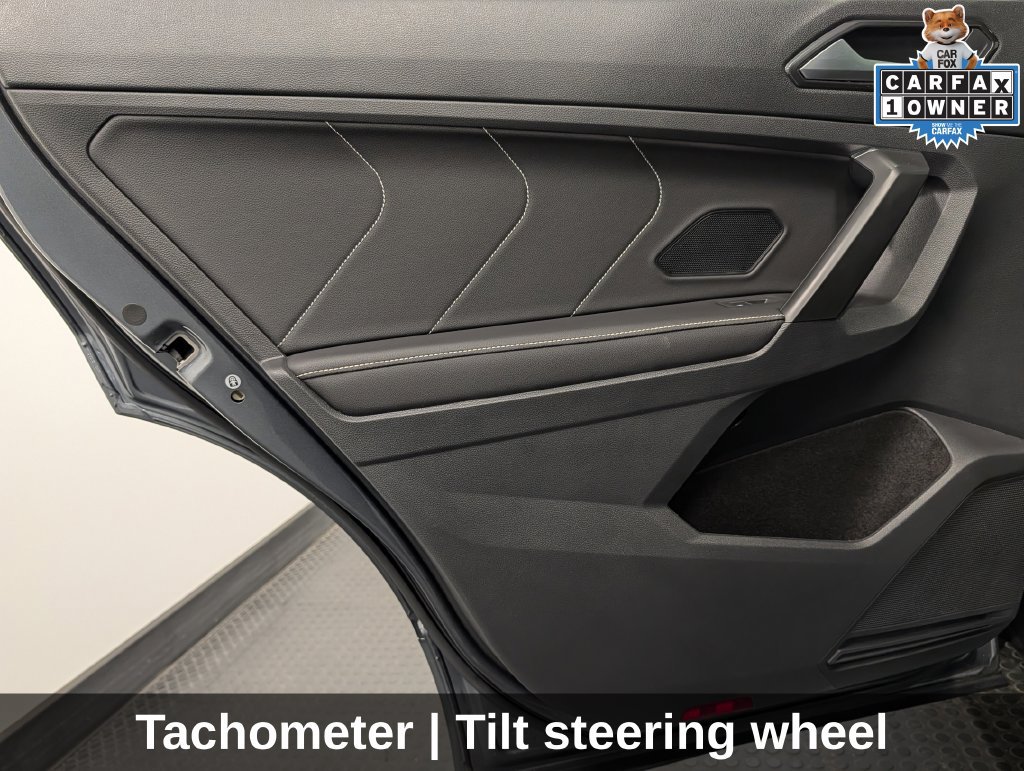 Used 2023 Volkswagen Tiguan SE R-Line AWD/4WD image 29