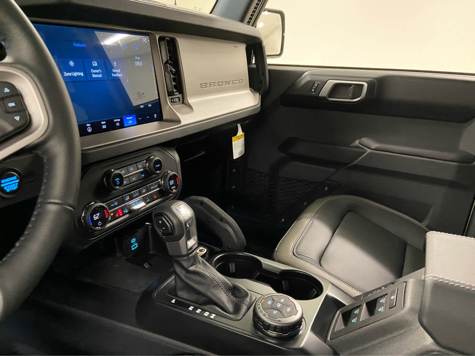 New 2025 Ford Bronco Outer Banks w/ Sasquatch Package image 35