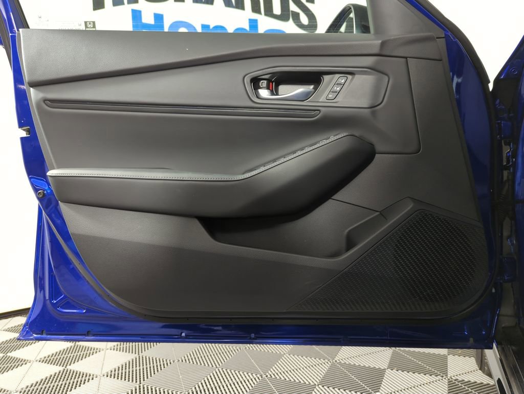 Certified 2025 Honda Accord Sport image 9