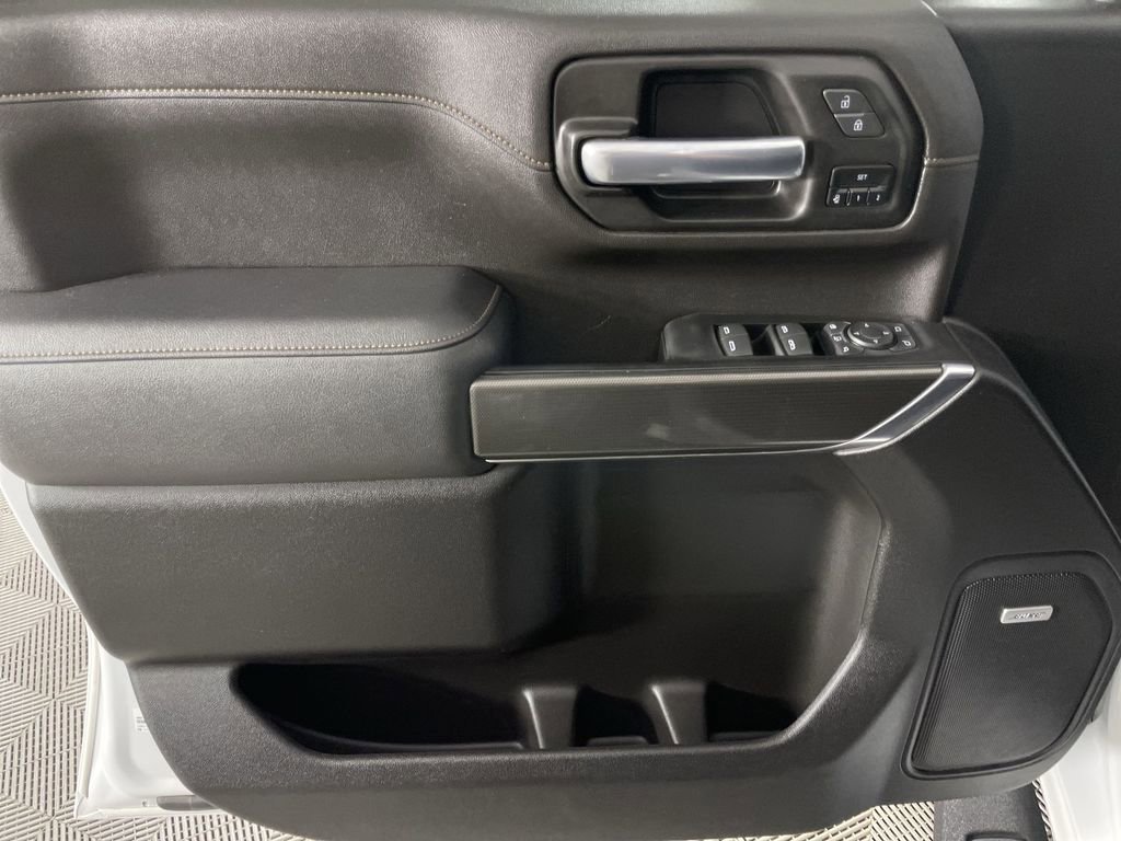 Used 2022 GMC Sierra 2500 AT4 w/ AT4 Premium Plus Package image 23