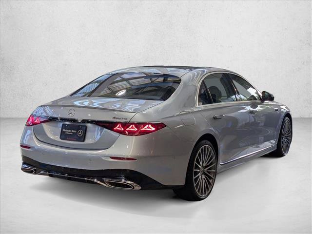 New 2027 Mercedes-Benz S 580 4MATIC Sedan image 2