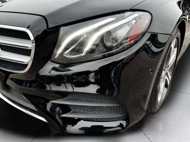 Used 2019 Mercedes-Benz E 300 w/ Premium 1 Package image 11