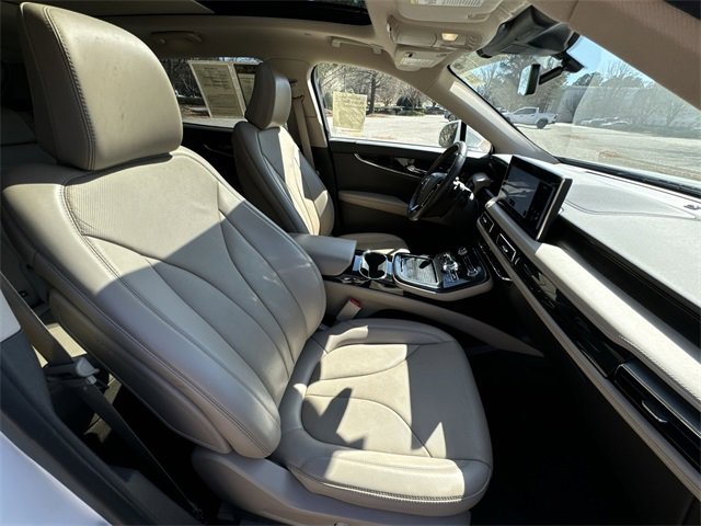 Used 2022 Lincoln Nautilus Reserve w/ Equipment Group 201A image 27