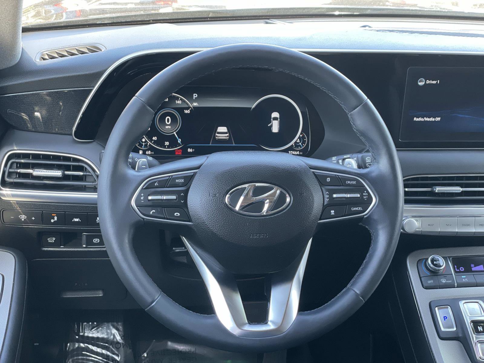 Certified 2022 Hyundai Palisade Limited w/ Cargo Package image 7