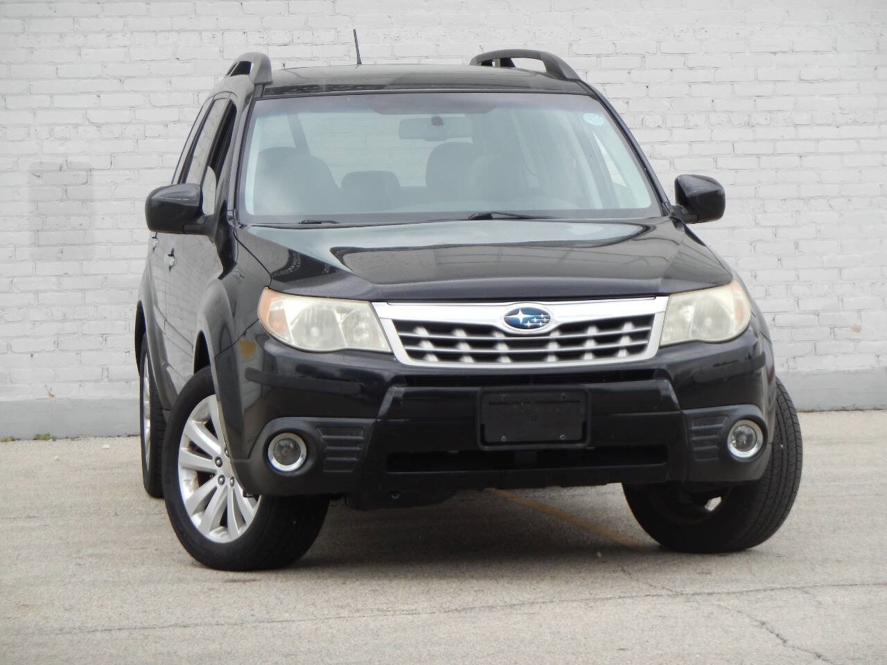 Used 2011 Subaru Forester 2.5X Premium w/ All-Weather Pkg image 6