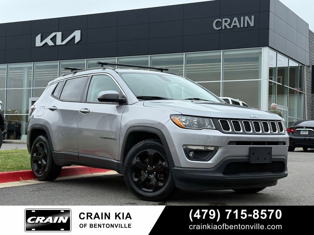 Used 2018 Jeep Compass Latitude w/ Popular Equipment Group image 1