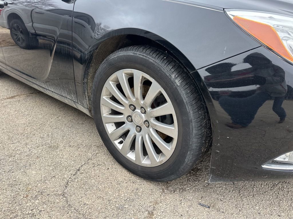 Used 2013 Buick Regal Premium image 4