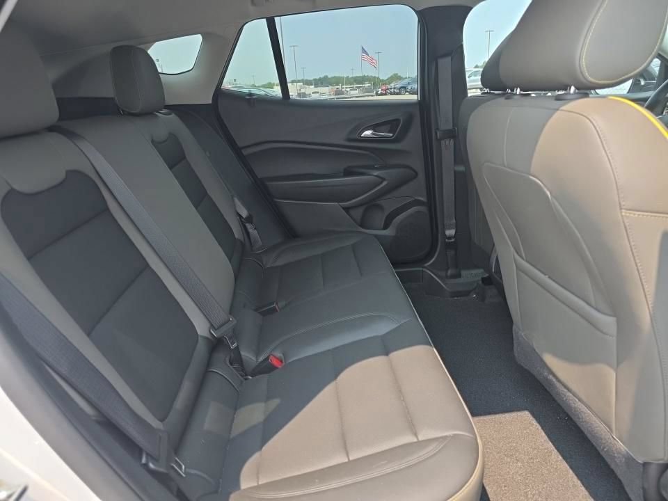 Used 2024 Chevrolet Trax ACTIV FWD image 18