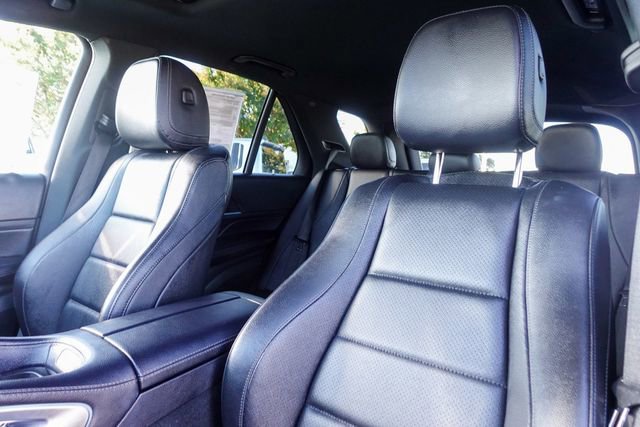 Used 2020 Mercedes-Benz GLE 350 4MATIC image 24