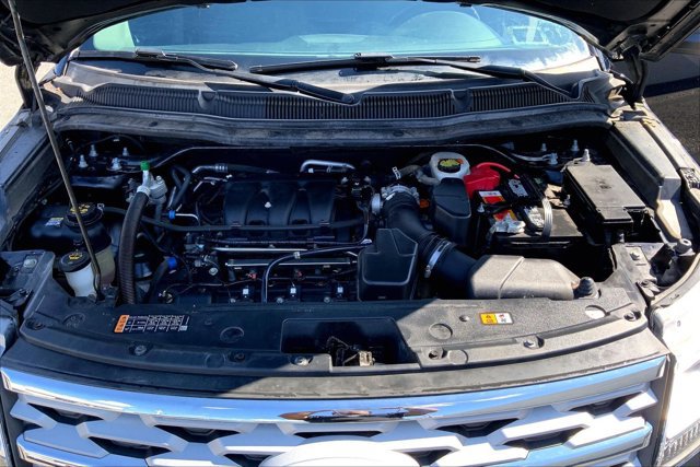 Used 2019 Ford Explorer XLT AWD/4WD image 9