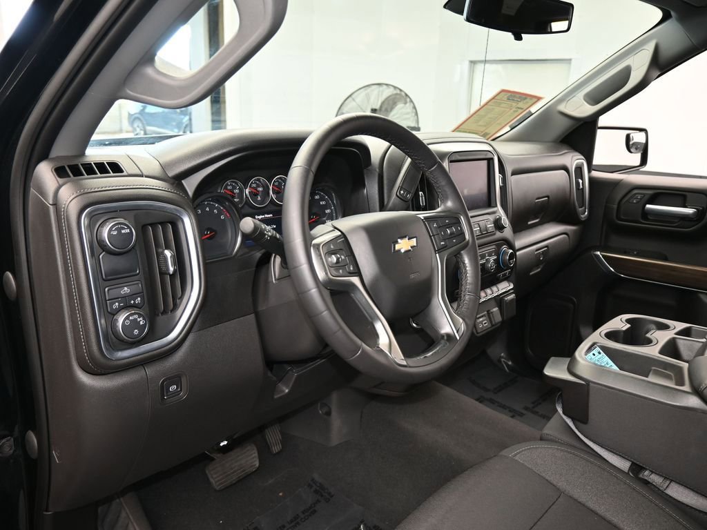 Used 2021 Chevrolet Silverado 1500 LT w/ All Star Edition Plus image 10