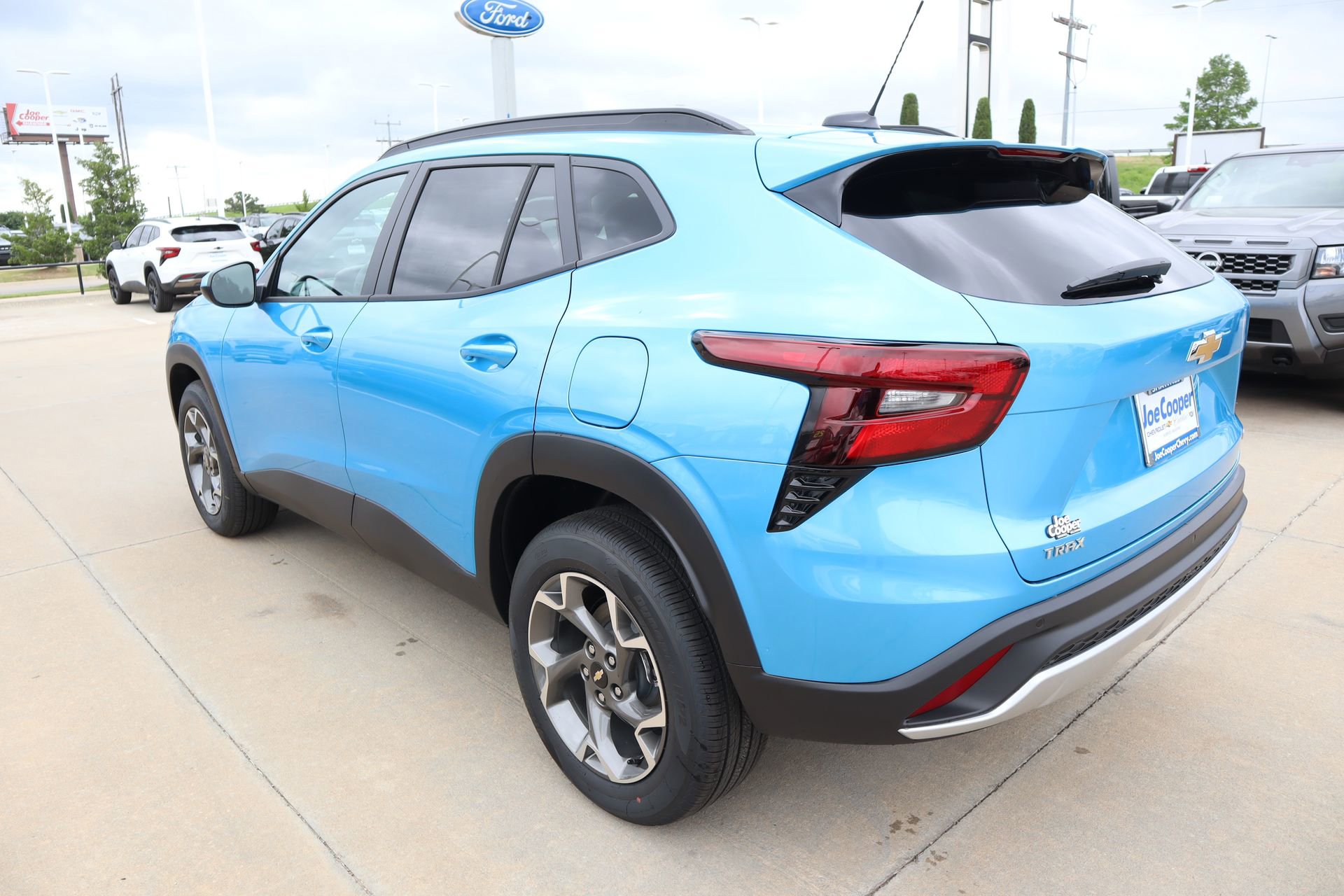 New 2026 Chevrolet Trax LT w/ Driver Confidence Package FWD image 25