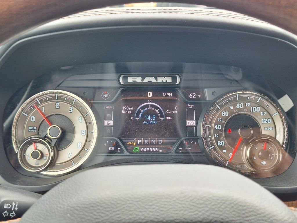 Used 2022 RAM 1500 Limited w/ Body Color Bumper Group image 15