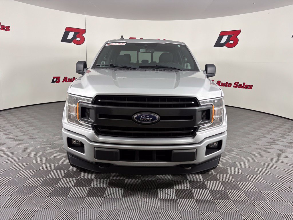 Used 2019 Ford F150 XLT w/ Equipment Group 302A Luxury AWD/4WD image 11