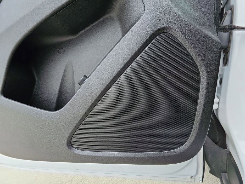 Used 2024 Chevrolet Equinox LT image 25