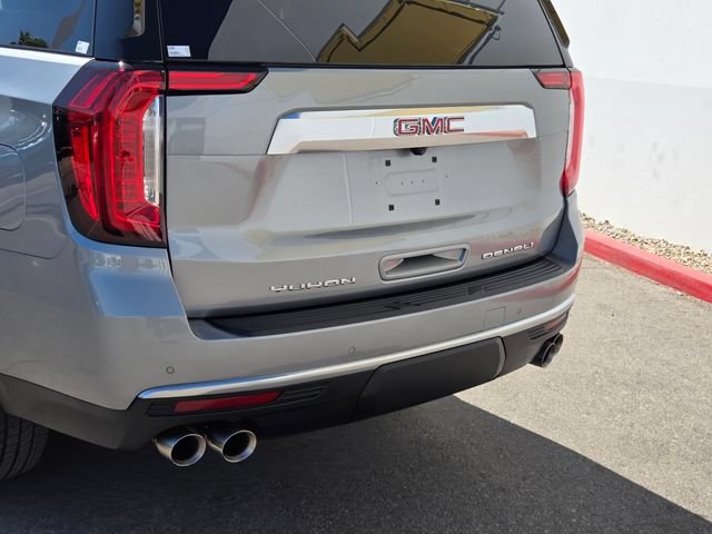 Certified 2023 GMC Yukon Denali w/ LPO, Floor Liner Package AWD/4WD image 5