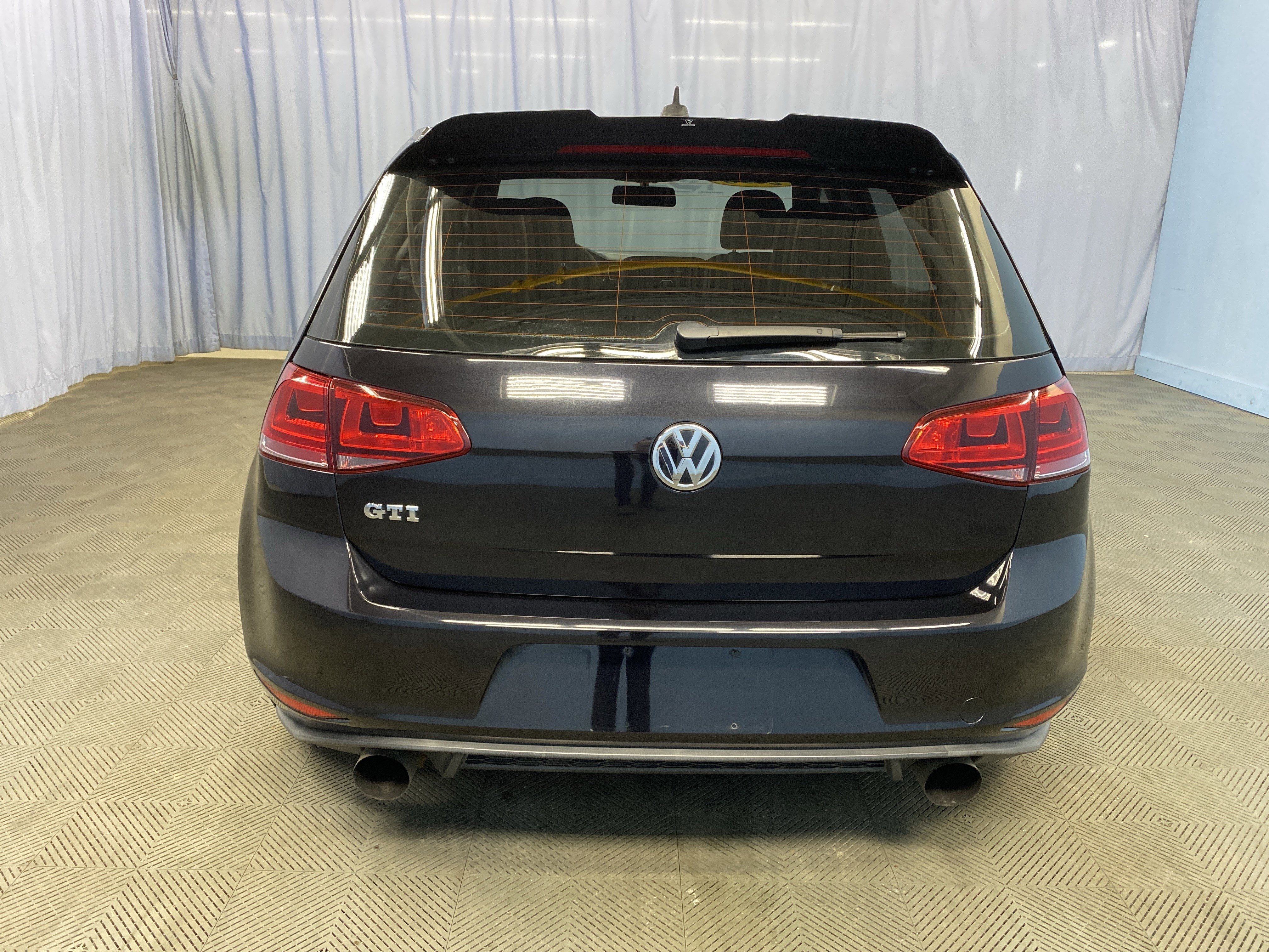 Used 2015 Volkswagen GTI S image 5