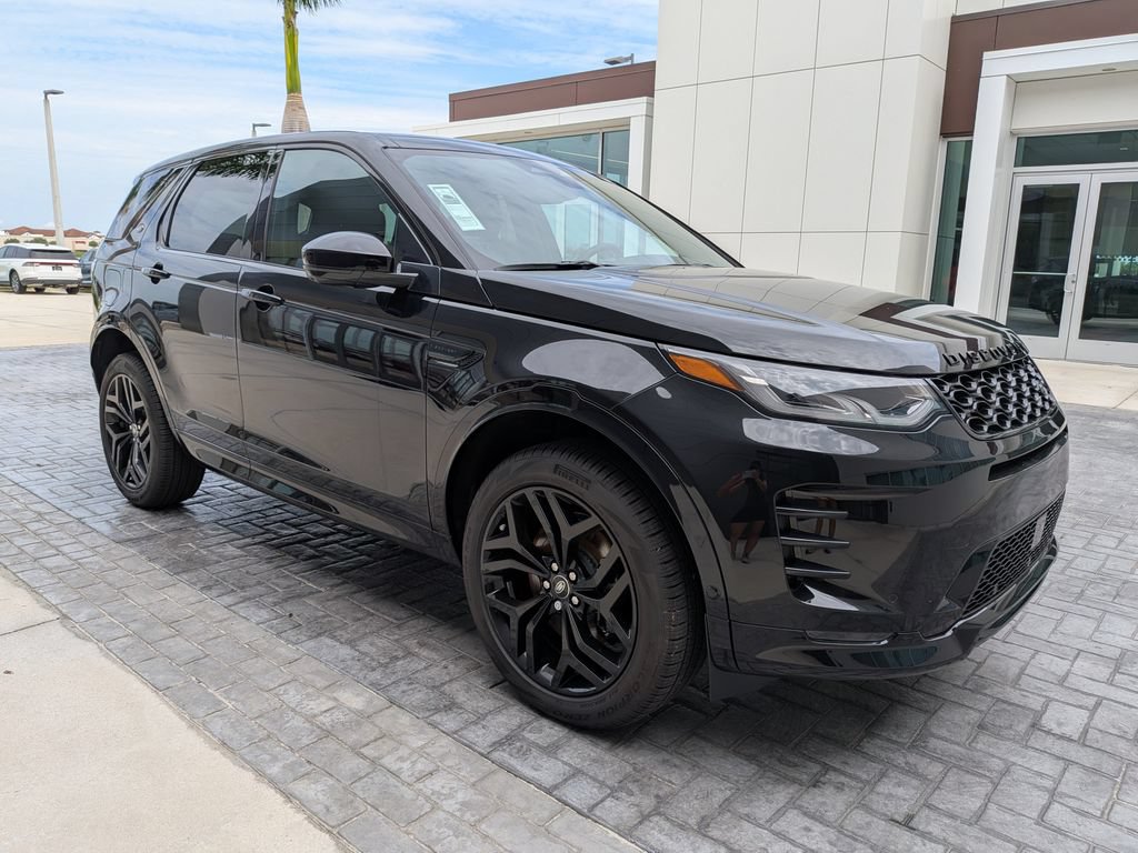 New 2026 Land Rover Discovery Sport Landmark AWD/4WD image 4
