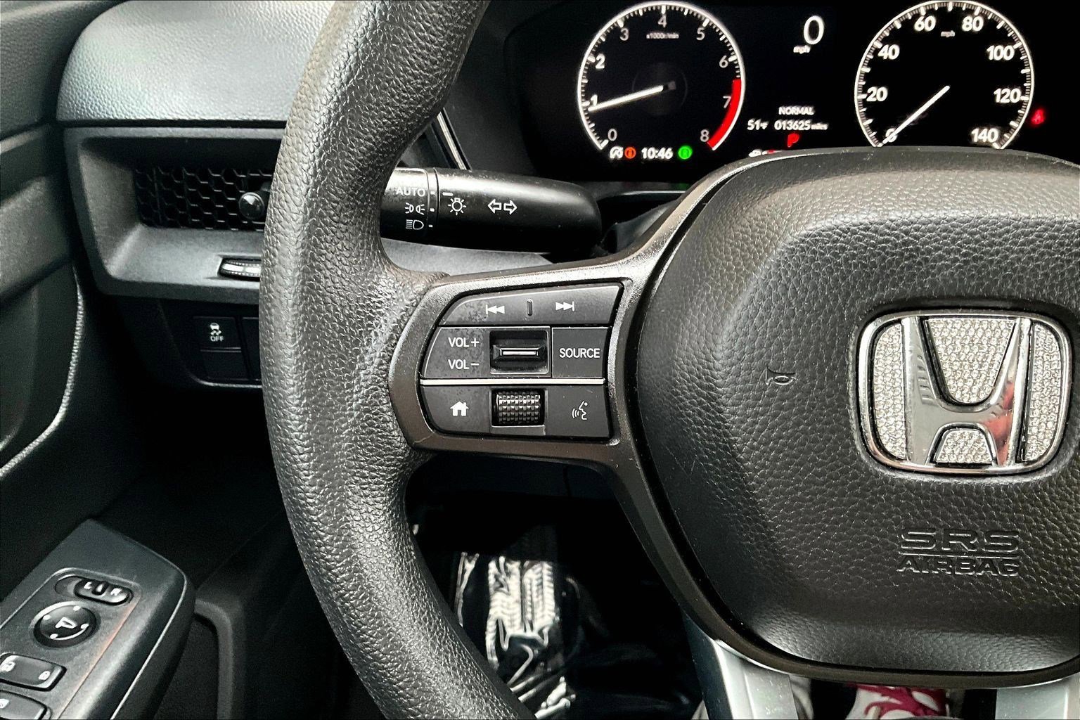 Used 2025 Honda CR-V EX image 11