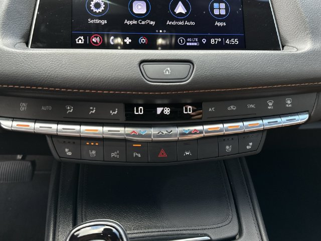 Used 2023 Cadillac XT4 Premium Luxury w/ Technology Package FWD image 26