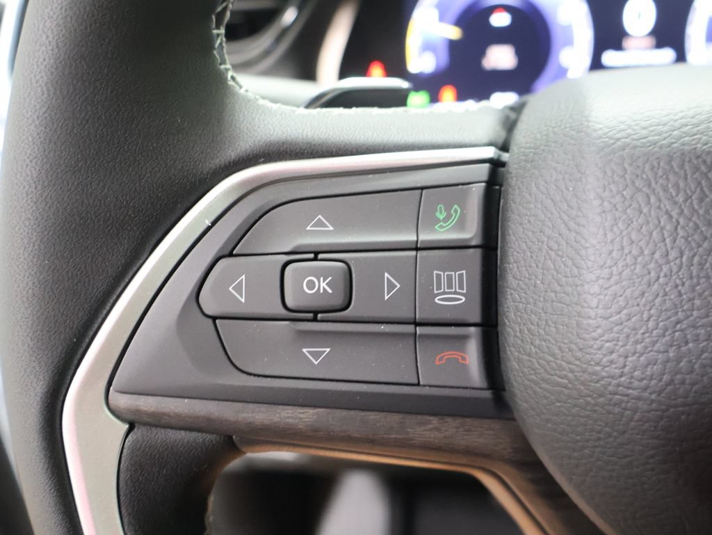 New 2027 Jeep Grand Cherokee Limited AWD/4WD image 24