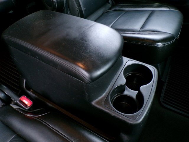 Used 2015 Nissan Armada Platinum w/ 2nd Row Captain Seat Package image 14