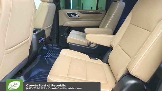 Used 2023 Chevrolet Suburban Premier w/ Texas Edition image 23