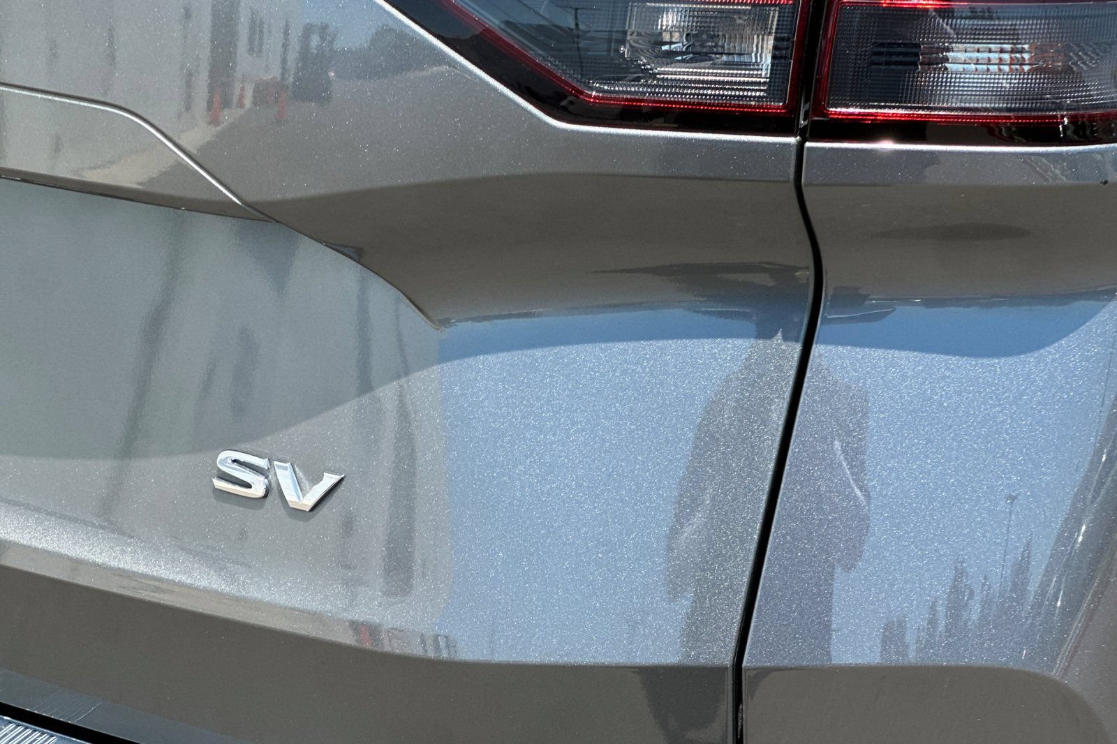 Used 2023 Nissan Rogue SV FWD image 37