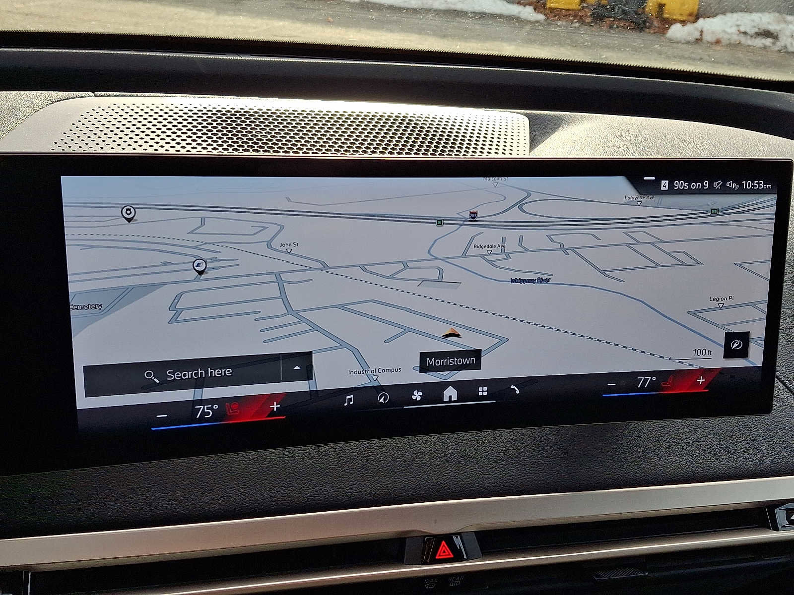 Used 2025 BMW iX xDrive50 image 17