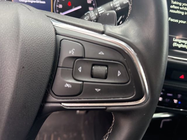Used 2022 Buick Envision Essence w/ Sport Touring Package image 17