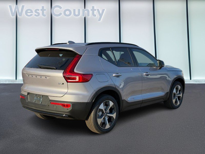 New 2026 Volvo XC40 B5 Plus w/ Protection Package Premier AWD/4WD image 3