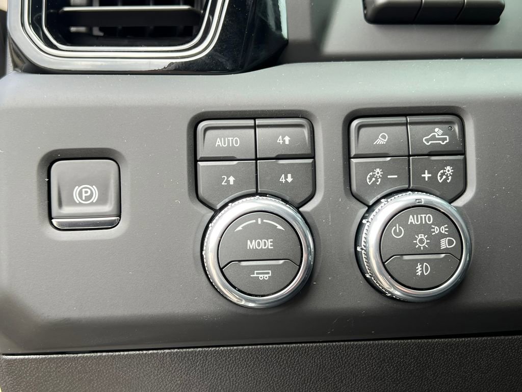 New 2026 GMC Sierra 2500 AT4 w/ AT4 Premium Plus Package image 29