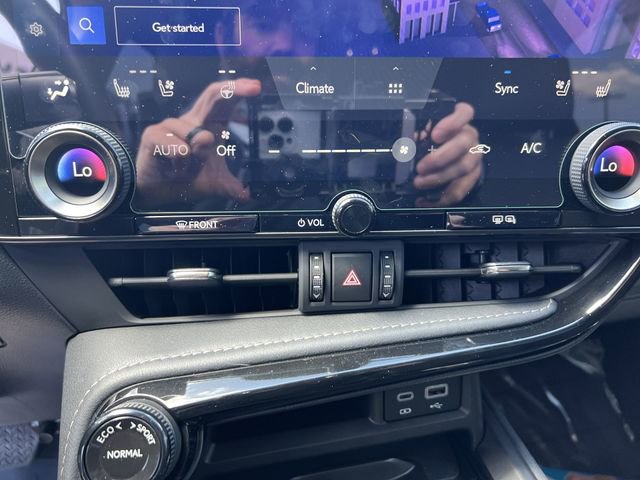 Used 2025 Lexus NX 350h AWD w/ Cold Area Package image 17