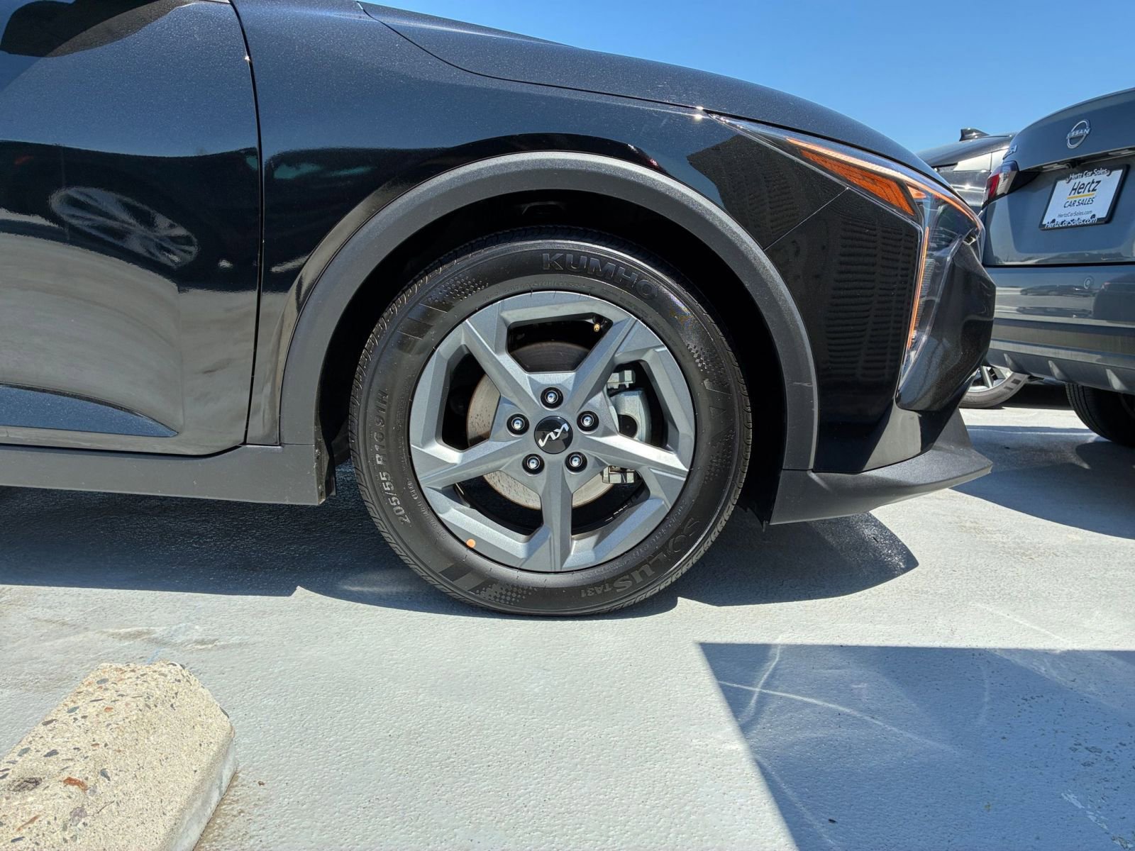 Used 2025 Kia K4 FWD image 29