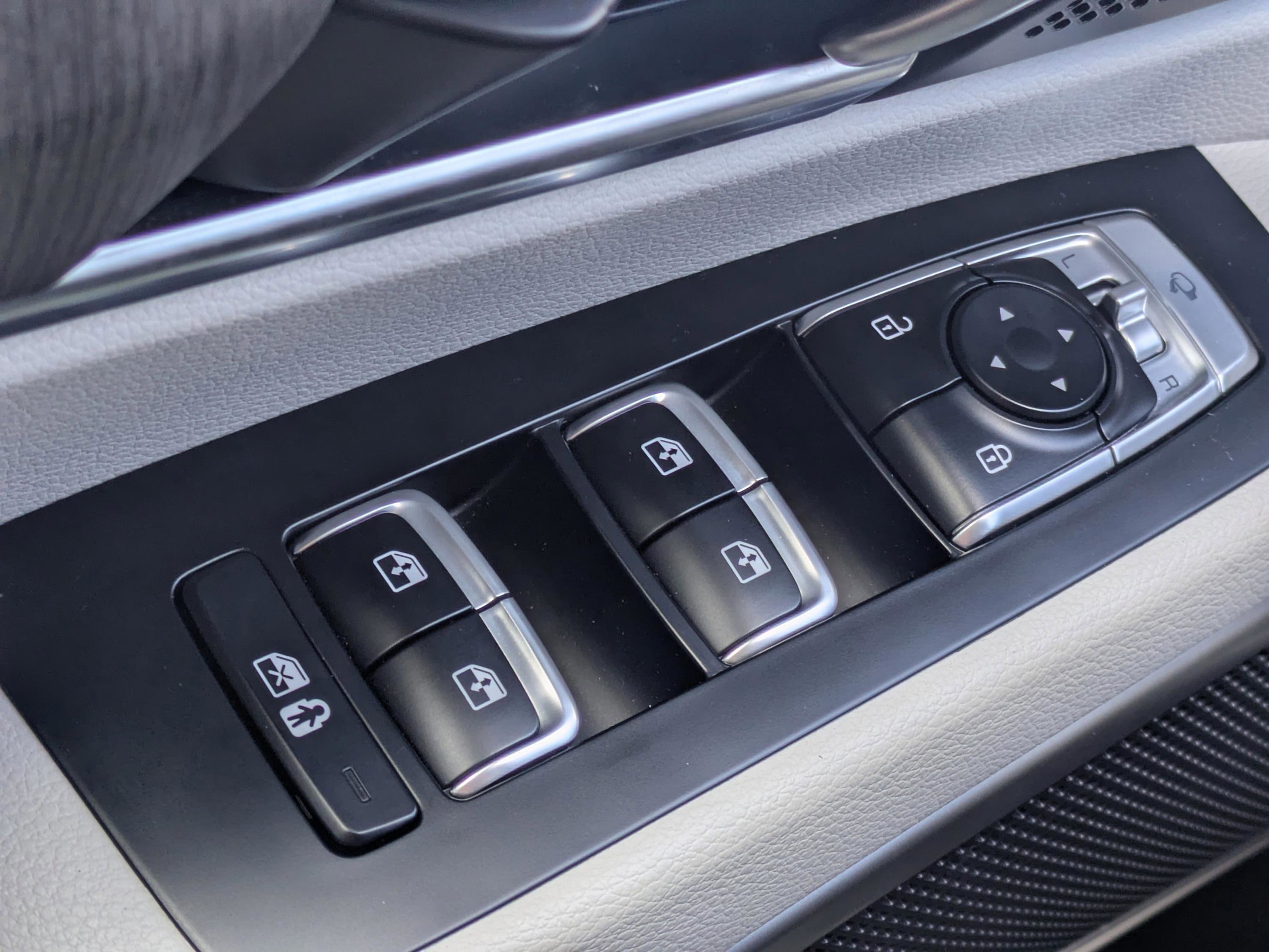 Certified 2024 Kia Telluride EX image 24