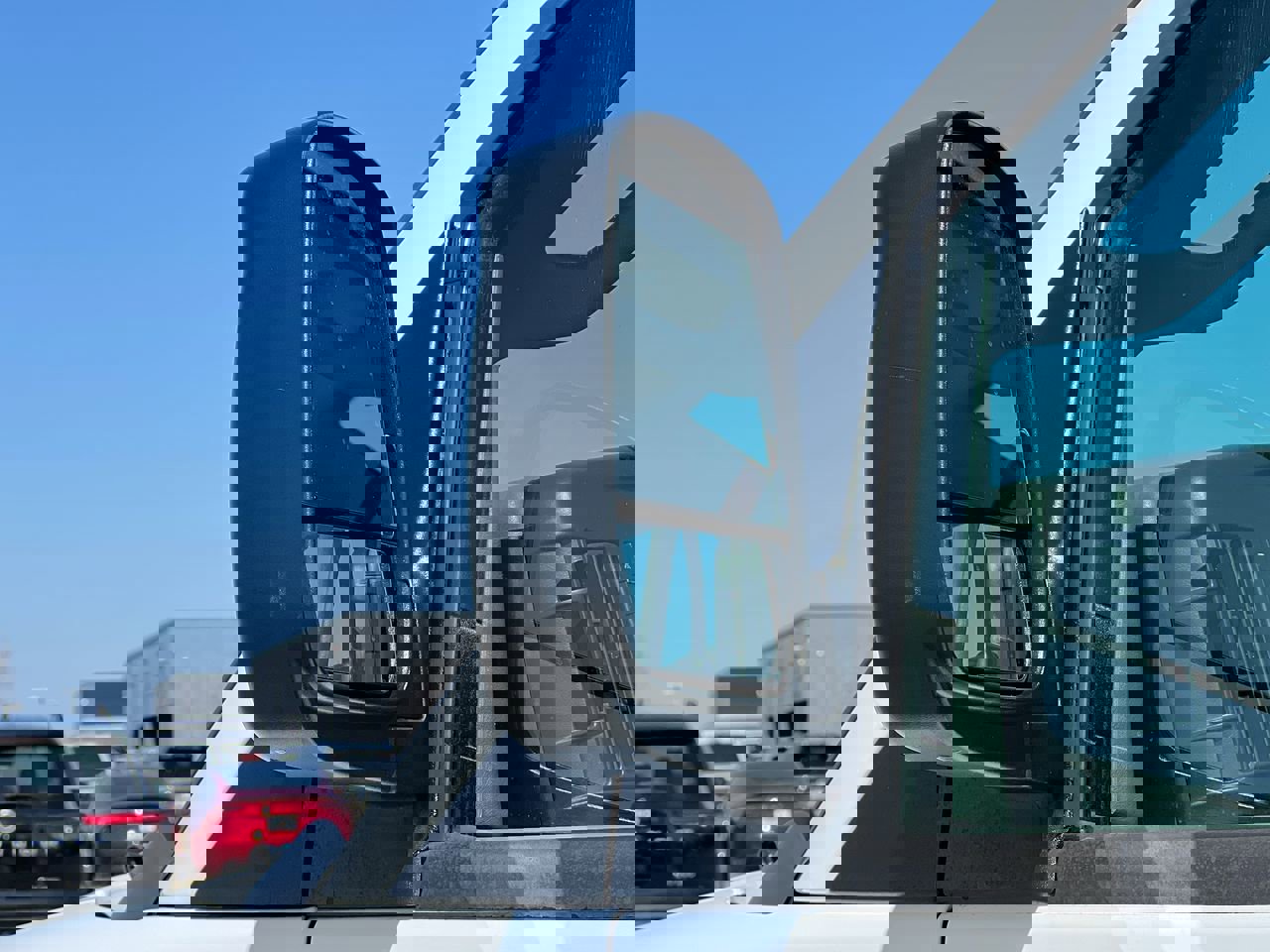 Used 2018 Chevrolet Express 3500 LT w/ LT Preferred Equipment Group image 10